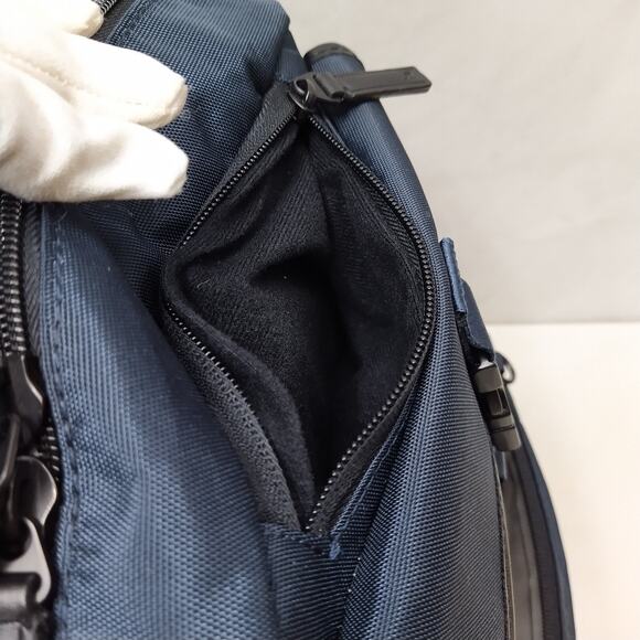Baggallini Navy Nylon Commuter Laptop Light Weight Backpack main image 7